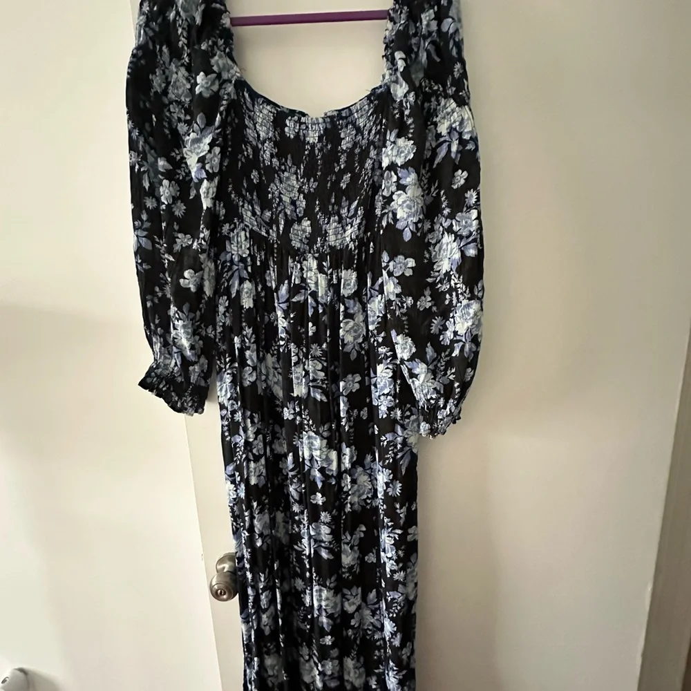 Free People smocked square